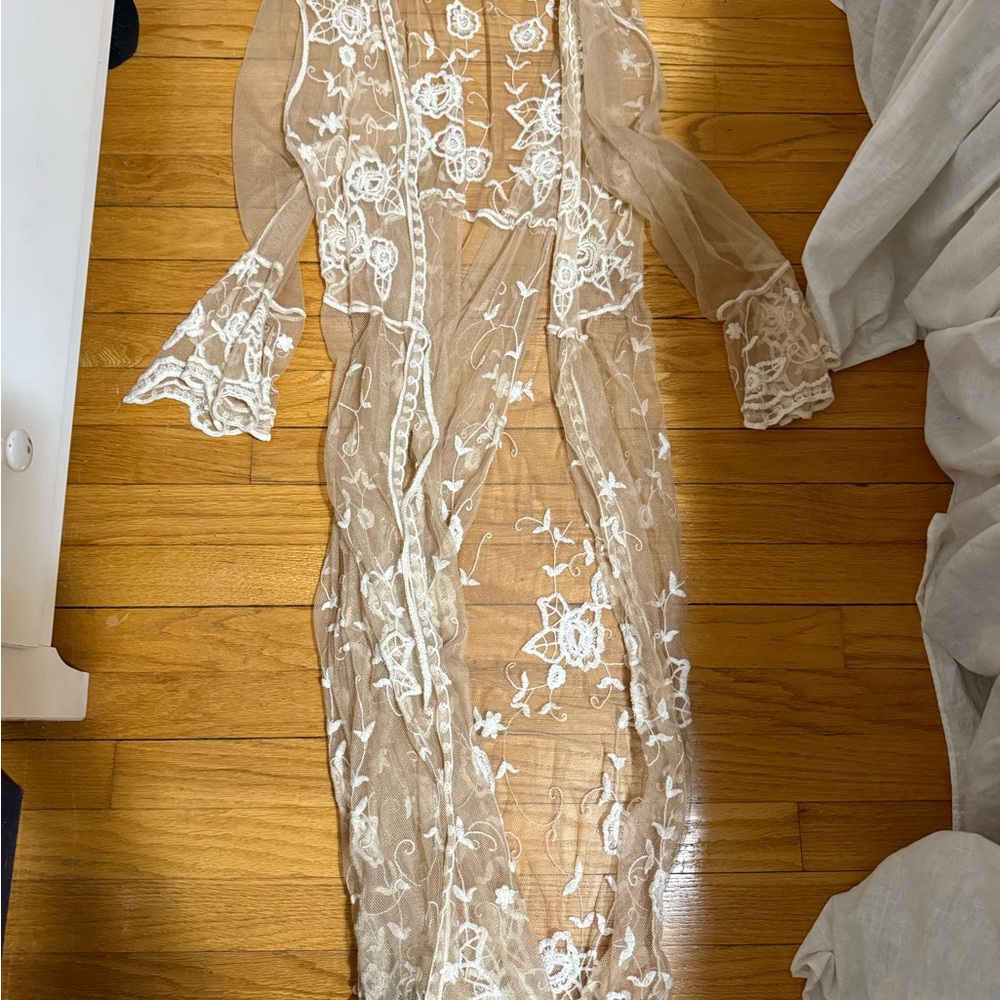 Floral Embroidered Sheer Overlay in Cream